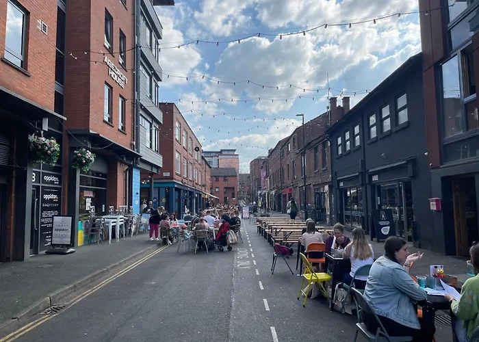 Quay Apartments Manchester